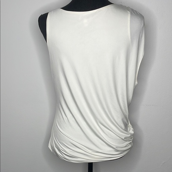 EXPRESS Elegant White Sleeveless Top - Picture 3 of 7
